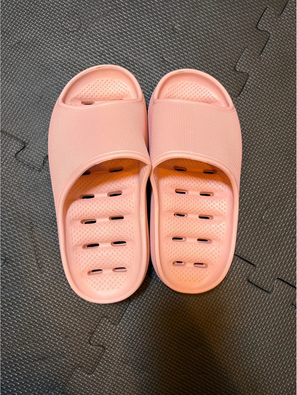 Pink Platform Cloud Slides Women's 37-38 Cushioned Shower Recovery Sandals